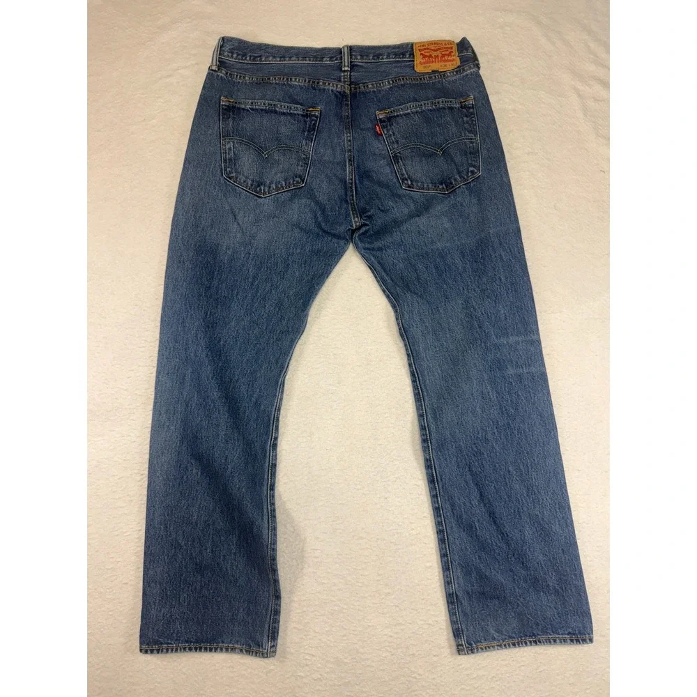 Levis 501 Original Fit Jeans Mens 36x30 Medium Wash Blue Straight Leg Button Fly